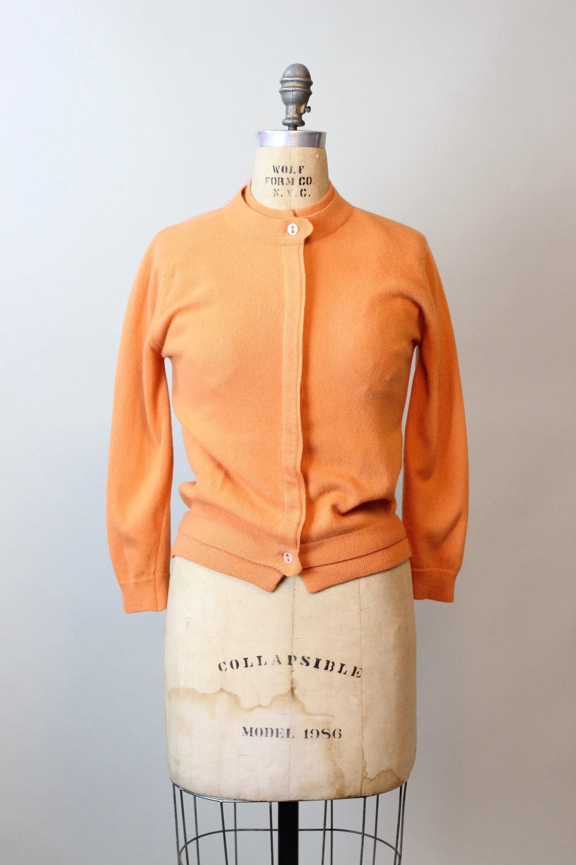 1950s DALTON cashmere cardigan small medium | new fall