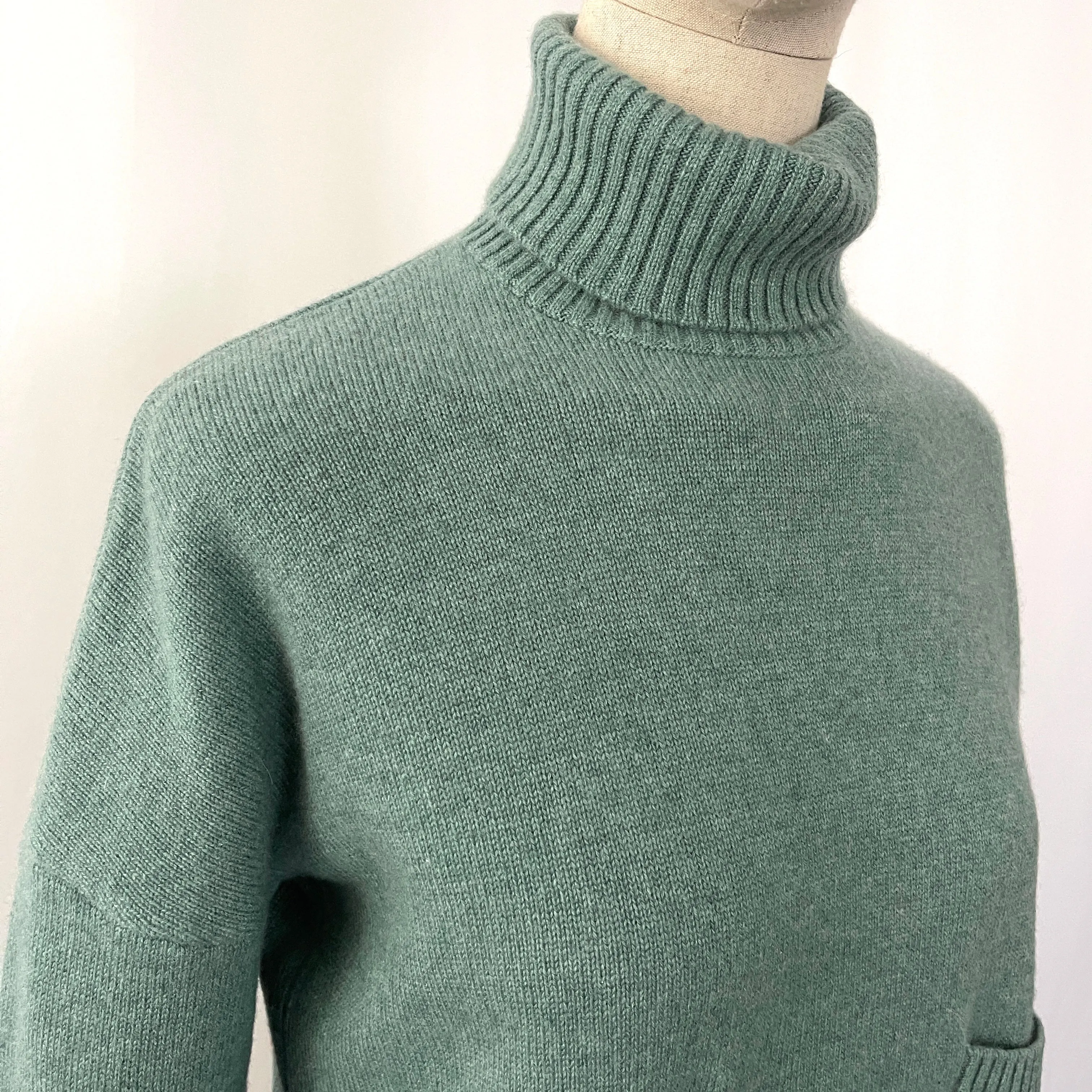 FTC New Cashmere Sweater